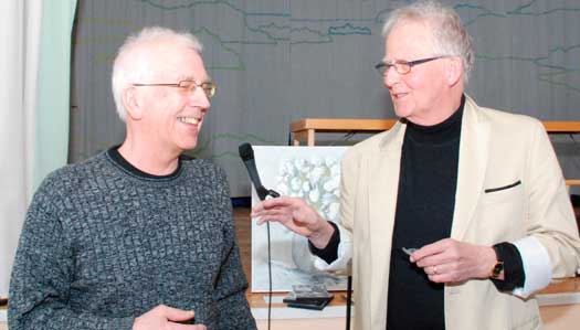 Populärt berättarbesök på Tavelsjö bygdegård