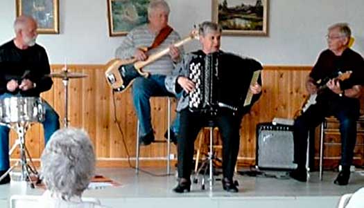 Glada musikanter i Mora