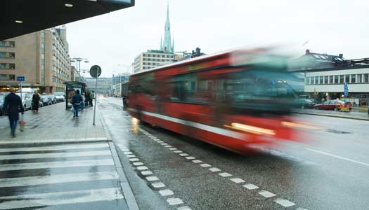 Vanligt att busschaufförer kör illa