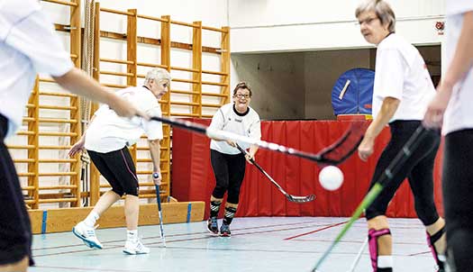 De har spelat innebandy i 30 år