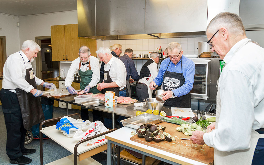 Mat%2C+bak+och+skratt%21