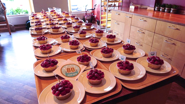 Vi firade SPF-förbundets 80-årsdag med kaffe & tårta!