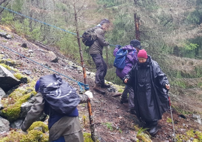 Långvandring vid Insjöns gruvor: ”Vi har ingen tur med vädergudarna”