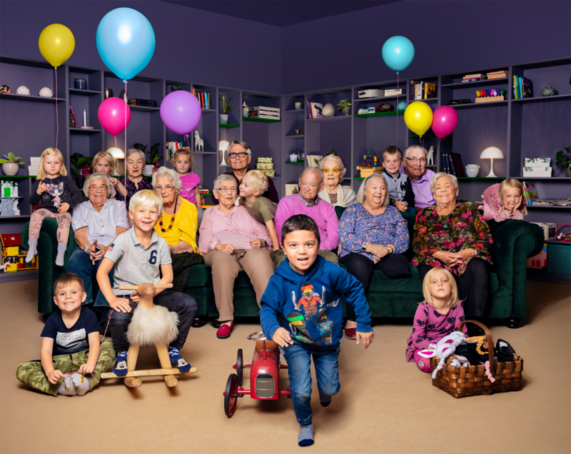 Glädje när 4-åringarna flyttar in på äldreboendet