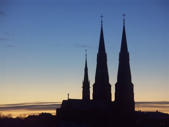 Extra klockringning i landets domkyrkor på nyårsafton