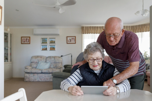 Fler seniorer på nätet – men långt ifrån alla
