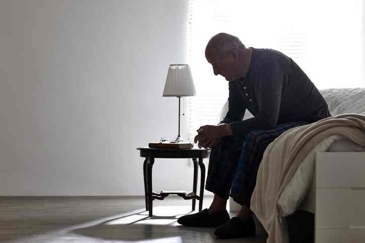 Självmord: Därför är äldre män så utsatta