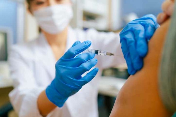 Lägre risk för postcovid hos vaccinerade