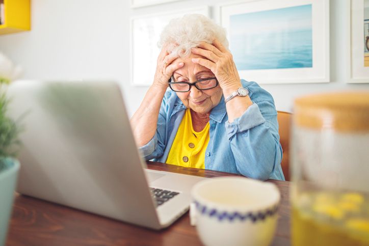 Missnöjda seniorer pressar regeringen