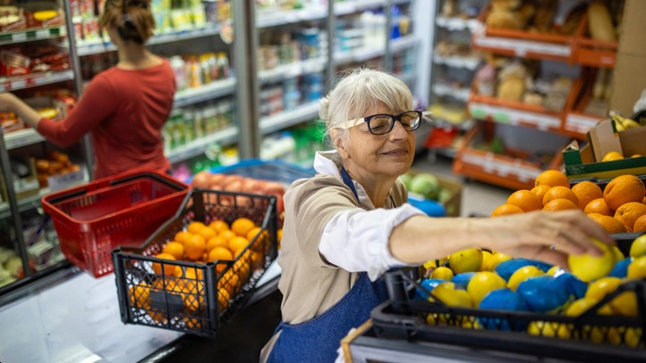Kraftig ökning av äldre i arbete