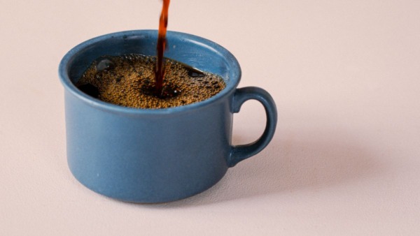 Mer än två koppar kaffe – ökad risk för vissa