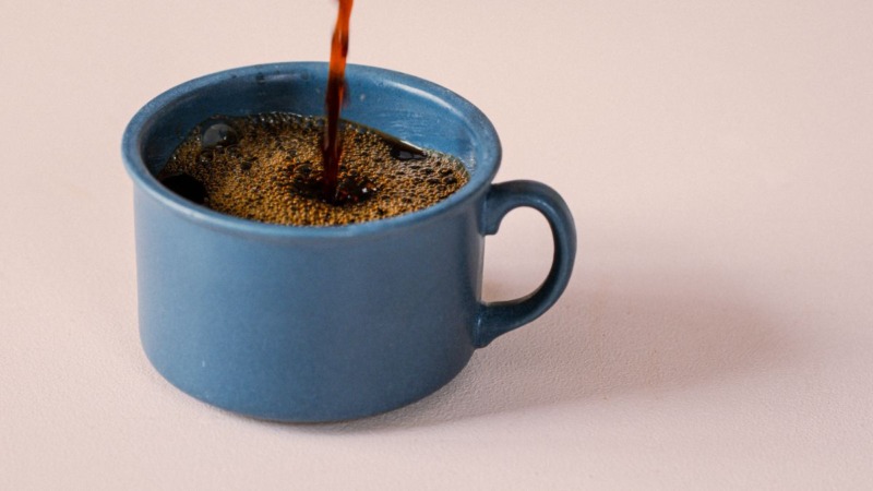 Mer än två koppar kaffe – ökad risk för vissa