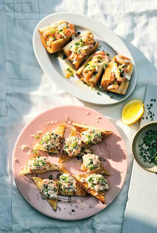 Kräftskagen med kewpie, salladslök och sesam