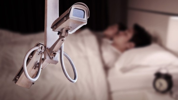 Allt fler äldre övervakas i hemmet